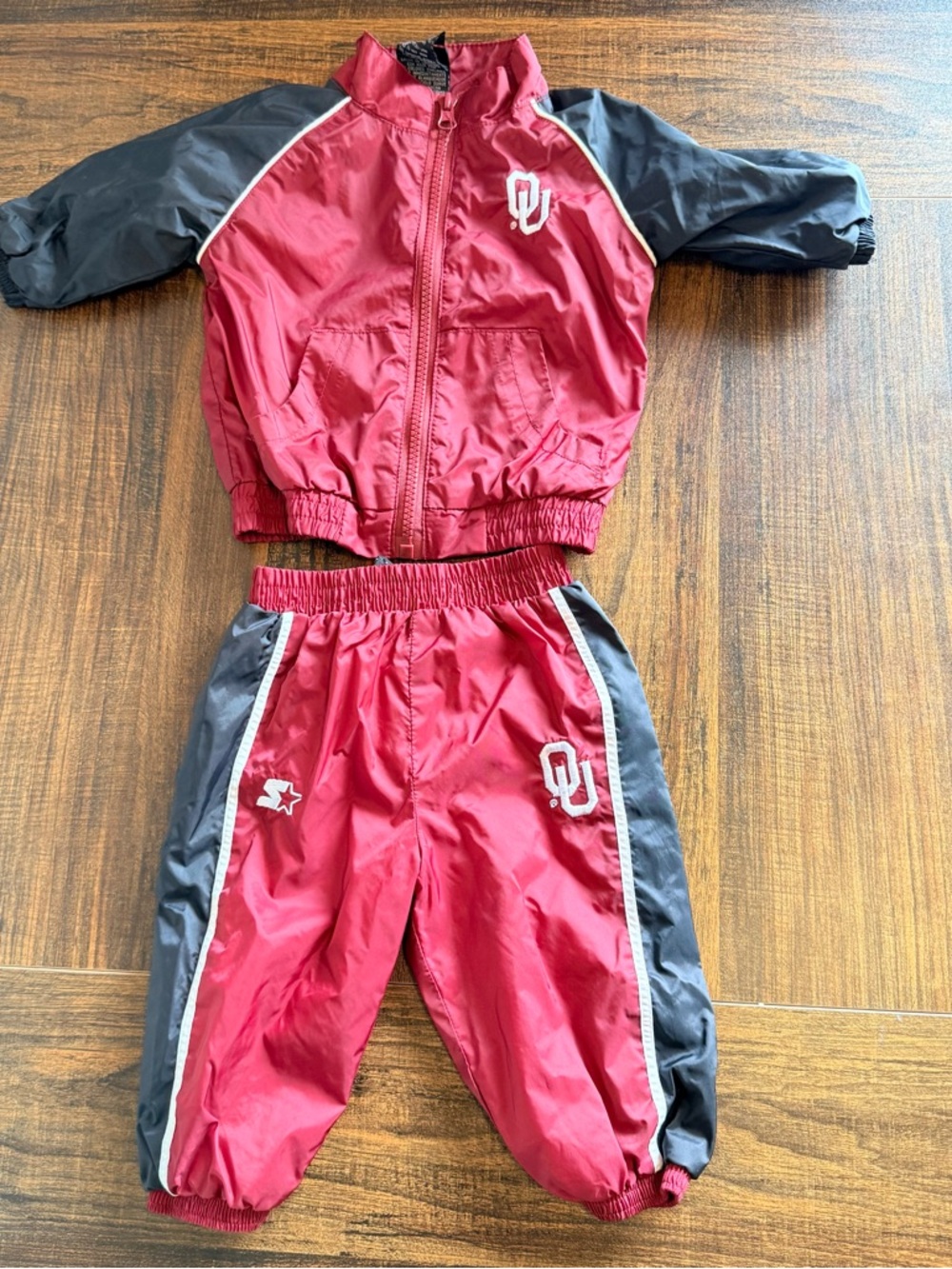 Vintage Oklahoma Sooners Red & Black Kids Tracksuit Jacket and Pants